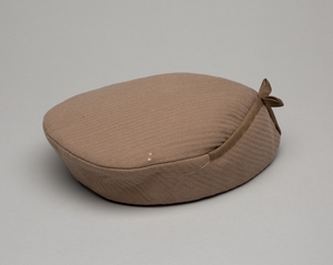 Image: stewardess hat: United Air Lines