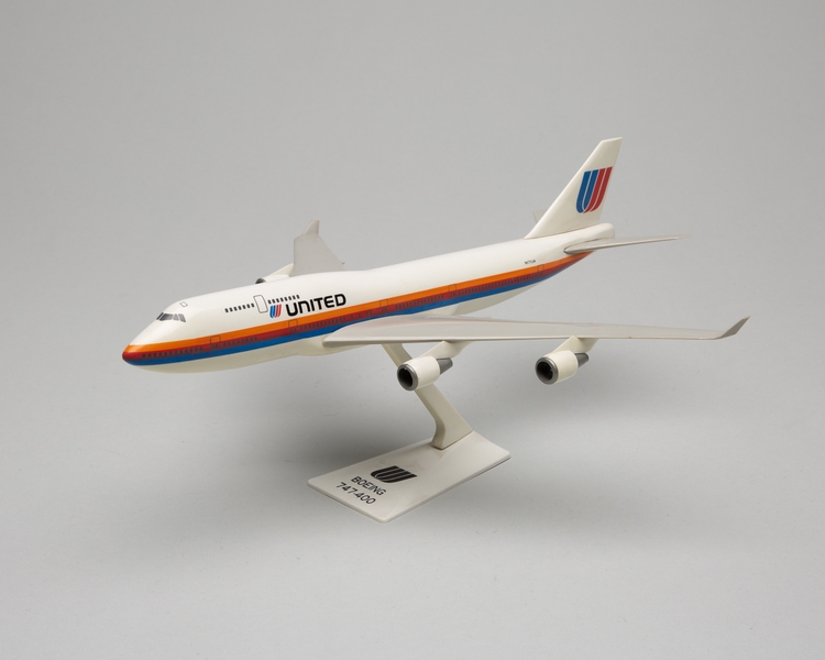 Image: model: United Airlines, Boeing 747-400