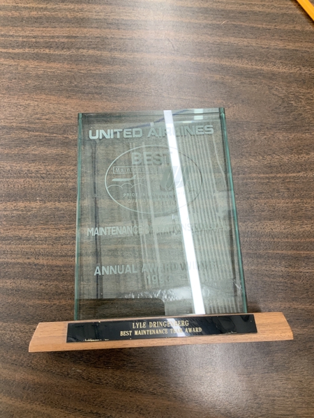 Image: award plaque: United Air Lines, Maintenance Operations Division Annual Award Winner 1993