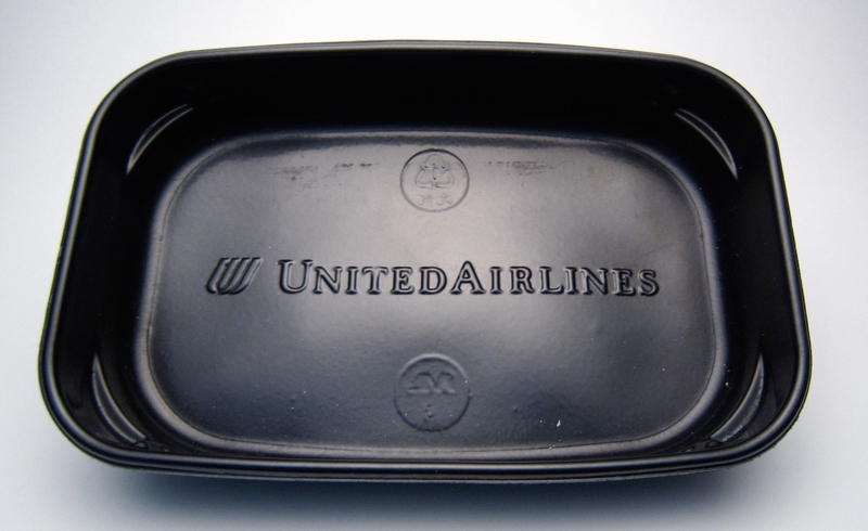 Image: entree dish: United Airlines