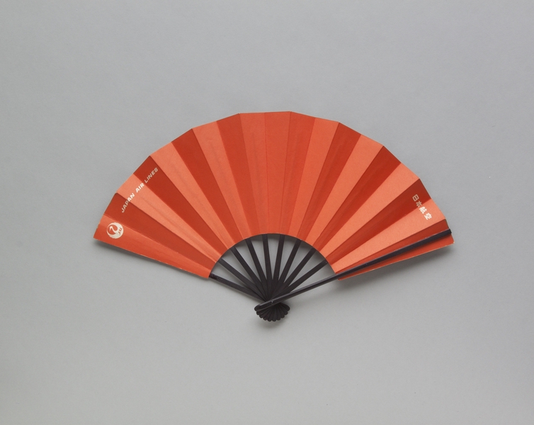 Image: folding fan: Japan Air Lines
