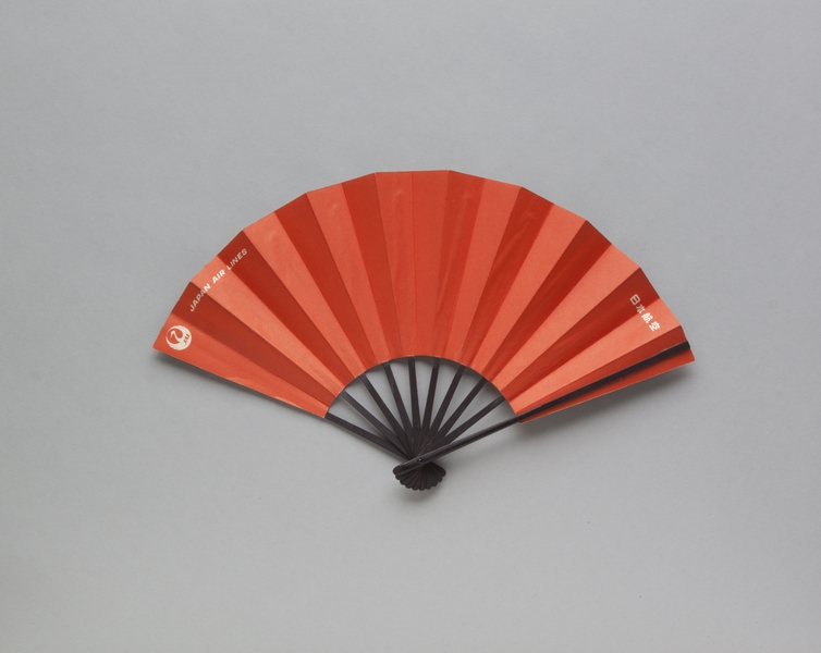 Image: folding fan: Japan Air Lines