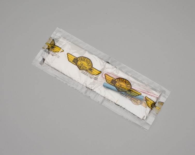 Image: utensil set: United Airlines, Friendly Skies Meal