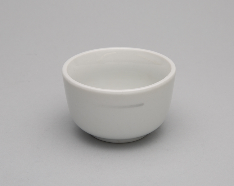 Image: ramekin: United Airlines