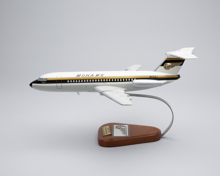 Image: model airplane: Mohawk Airlines, BAC One-Eleven