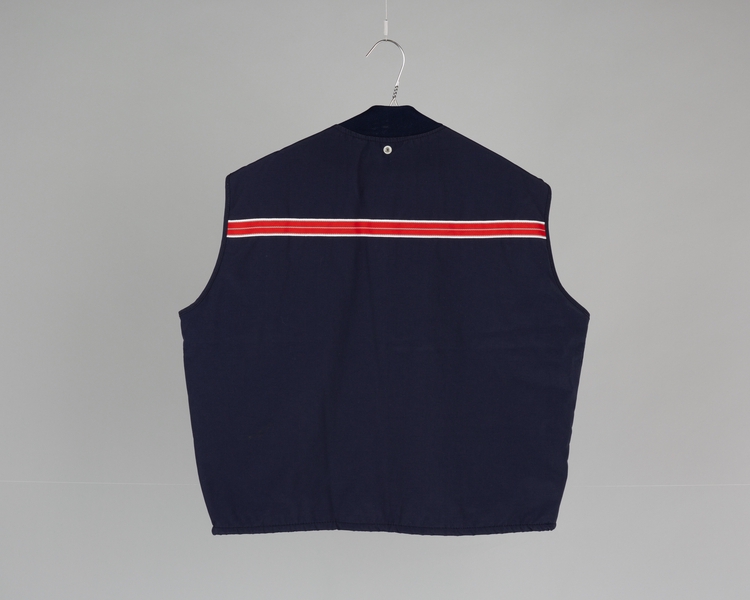 Image: mechanic vest: United Airlines