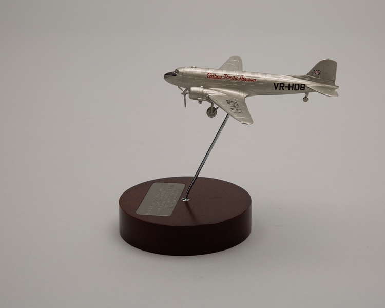 Image: model airplane: Cathay Pacific Airways, Douglas DC-3