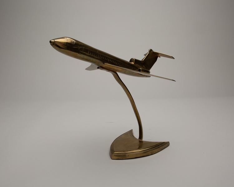 Image: model airplane: Boeing 727