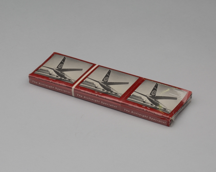 Image: matchbook set: Flying Tiger Line