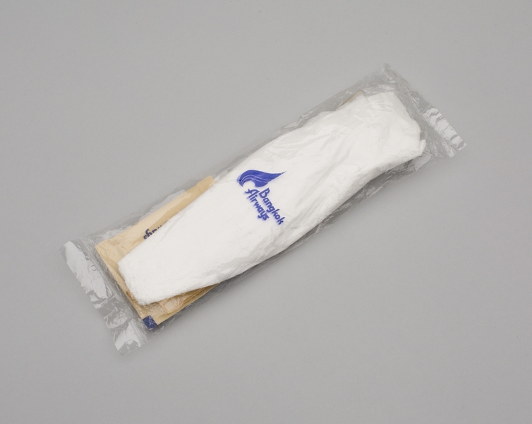 Image: utensil set: Bangkok Airways