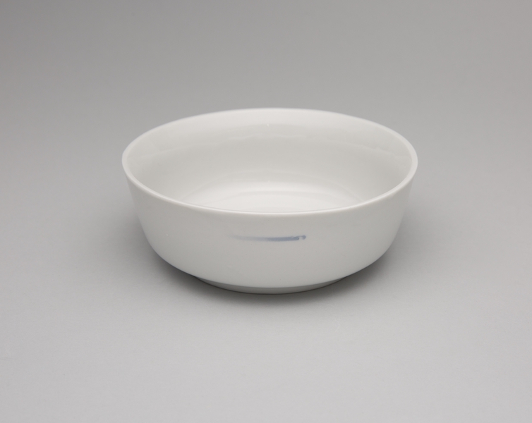 Image: bowl: United Airlines