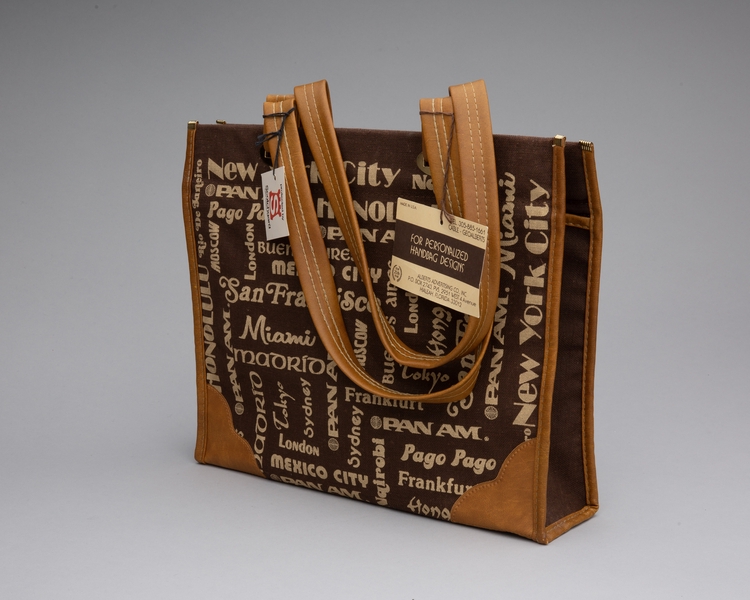 Image: airline bag: Pan American World Airways
