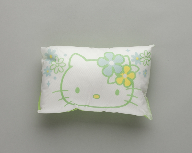 Image: pillow and pillowcase: EVA Air, Hello Kitty