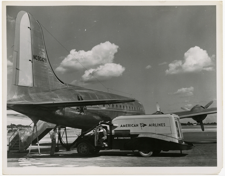 Image: photograph: American Airlines, Douglas DC-4