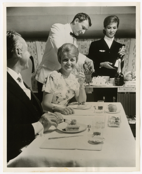 Image: photograph: Air France, Boeing 707