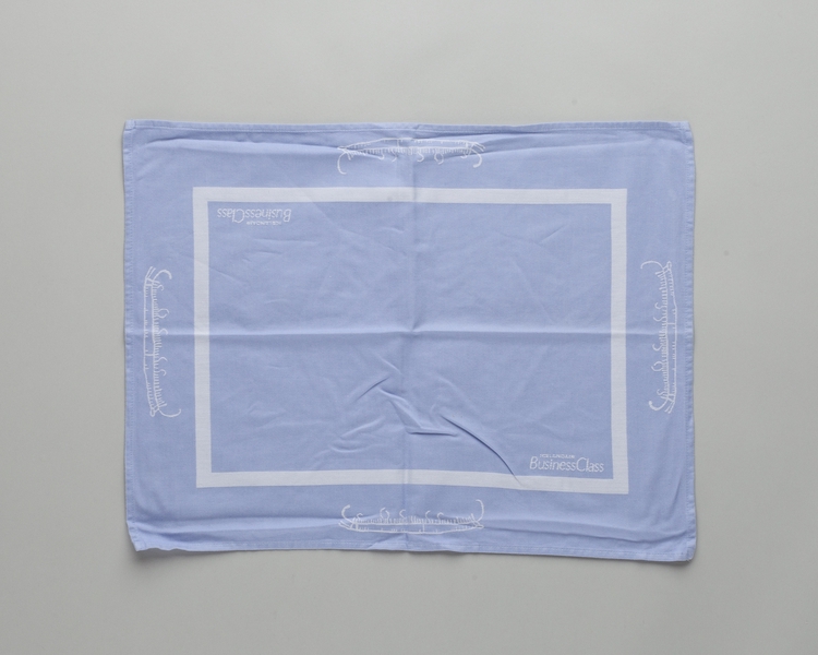 Image: meal tray liner: Icelandair, business class