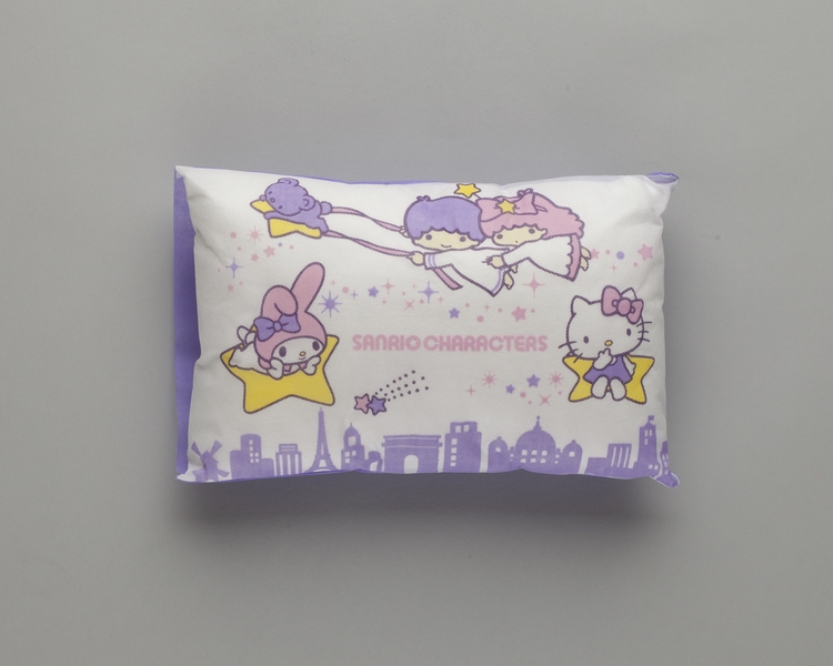 Image: pillow and pillowcase: EVA Air, Hello Kitty