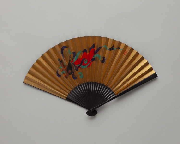 Image: folding fan: Civil Air Transport (CAT)