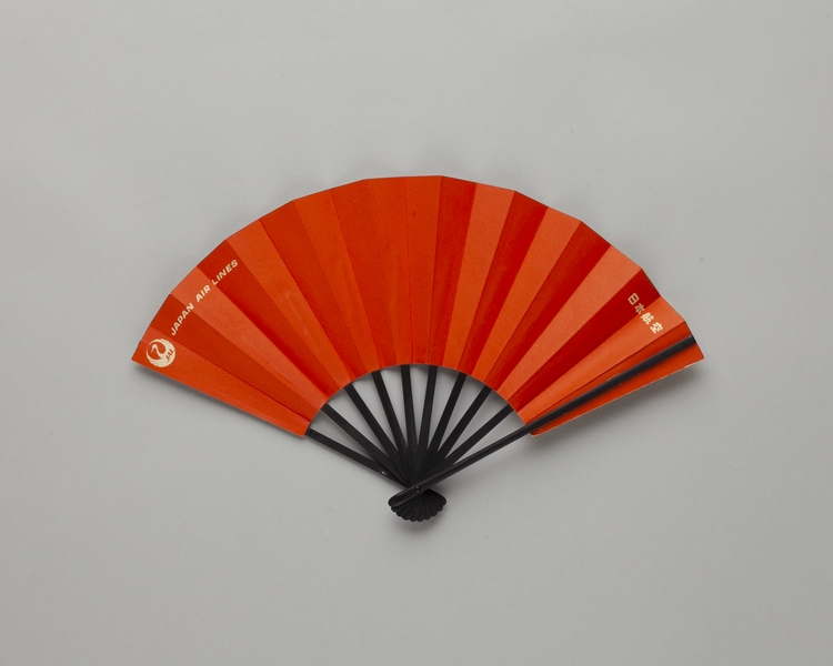 Image: folding fan: Japan Air Lines