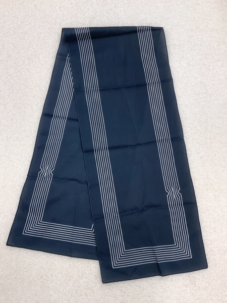 Image: flight attendant scarf: Pan American World Airways