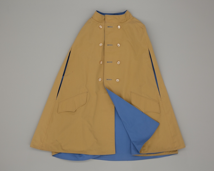 Image: stewardess cape: Pan American World Airways