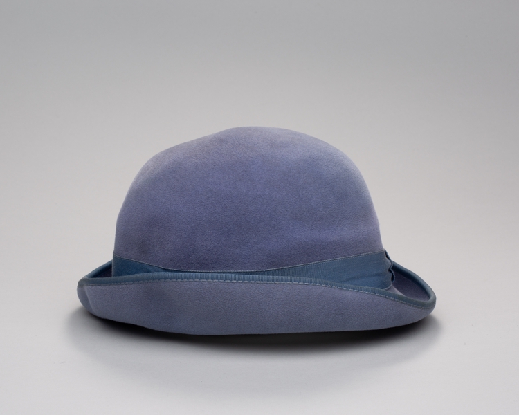 Image: stewardess hat: Pan American World Airways