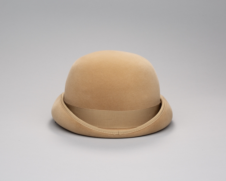 Image: stewardess hat: Pan American World Airways