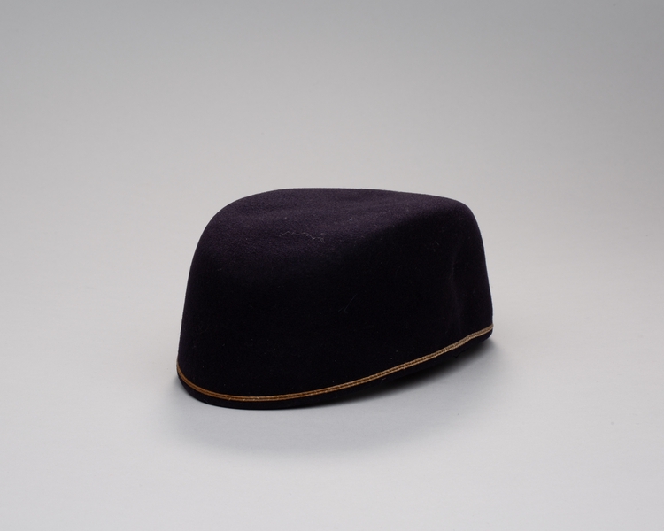 Image: flight attendant hat: Pan American World Airways, purser