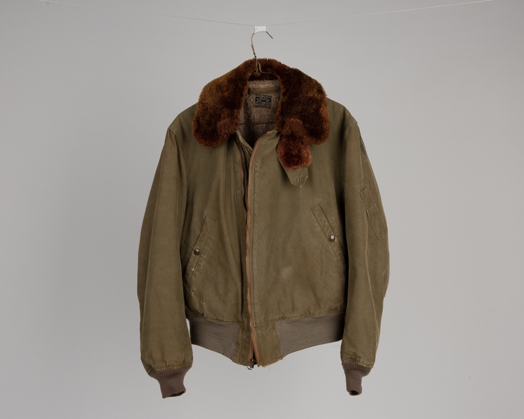 Image: pilot jacket: U.S. Army Air Corps