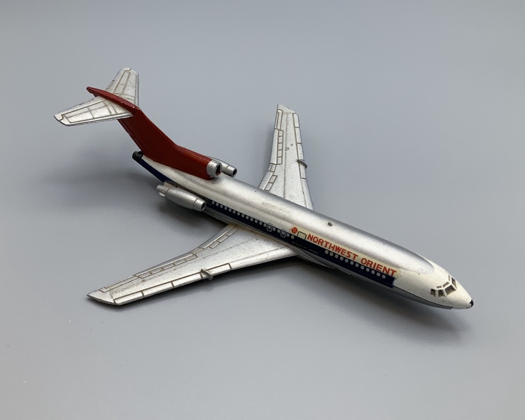 Image: miniature model: Northwest Orient, Boeing 727
