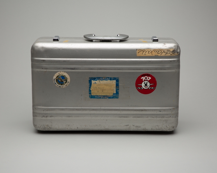 Image: stewardess crew kit: Western Airlines