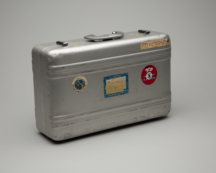 Image: stewardess crew kit: Western Airlines